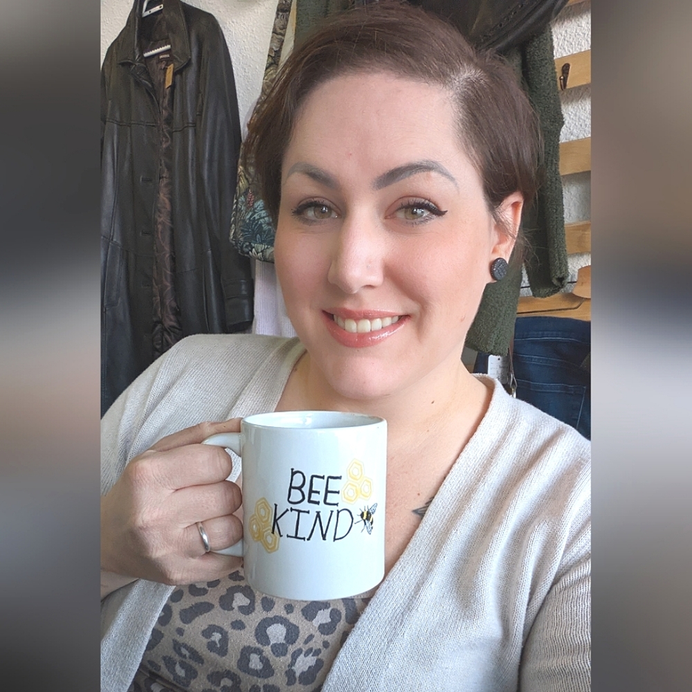 Meet your Posher, Katelyn